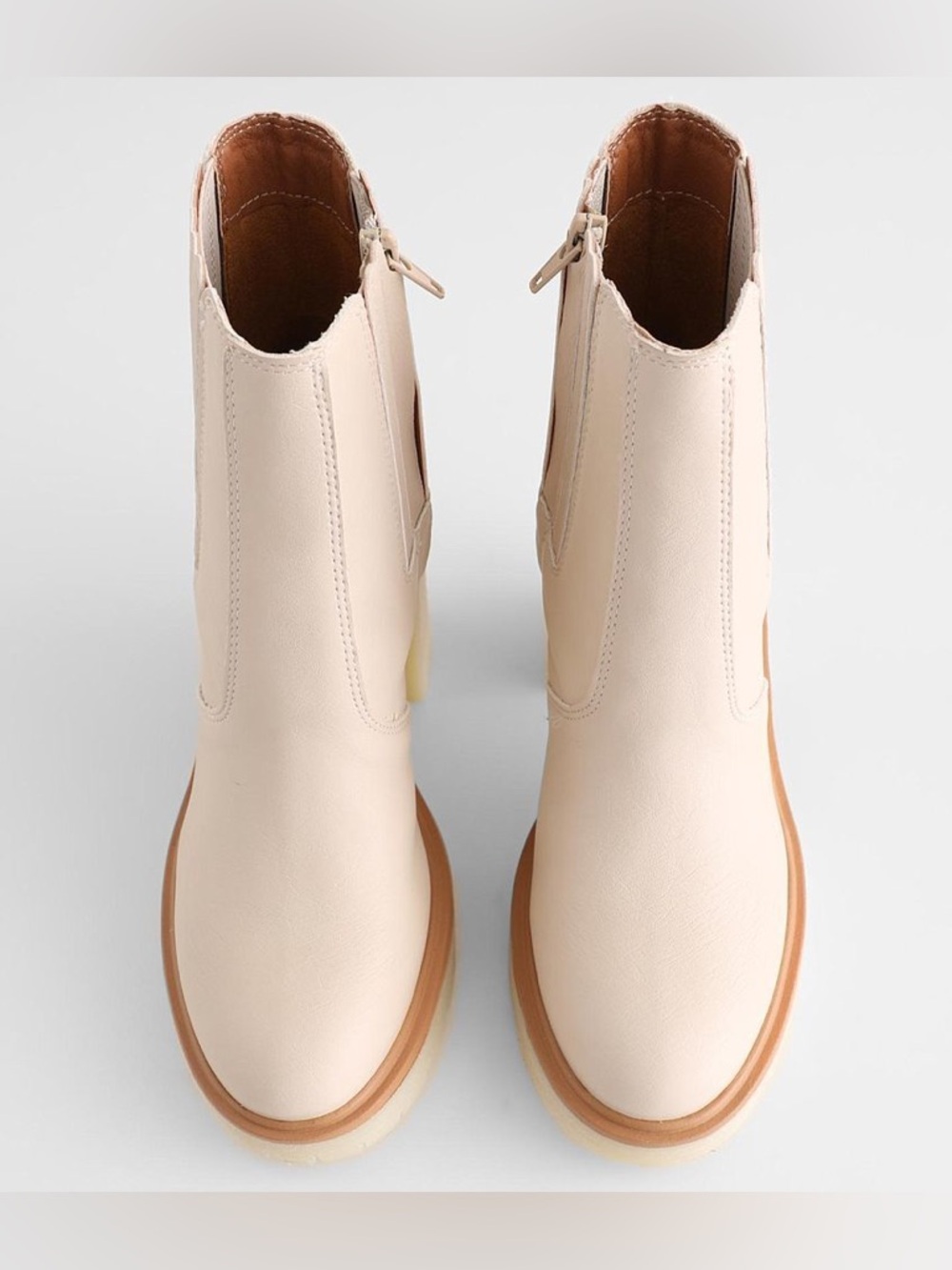 Oasis Society California Anastasia Lug Chelsea Boot- Beige - Picture 5 of 15